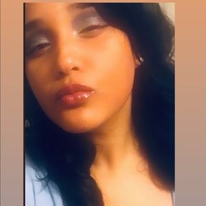 Meet your Posher, Marqasia